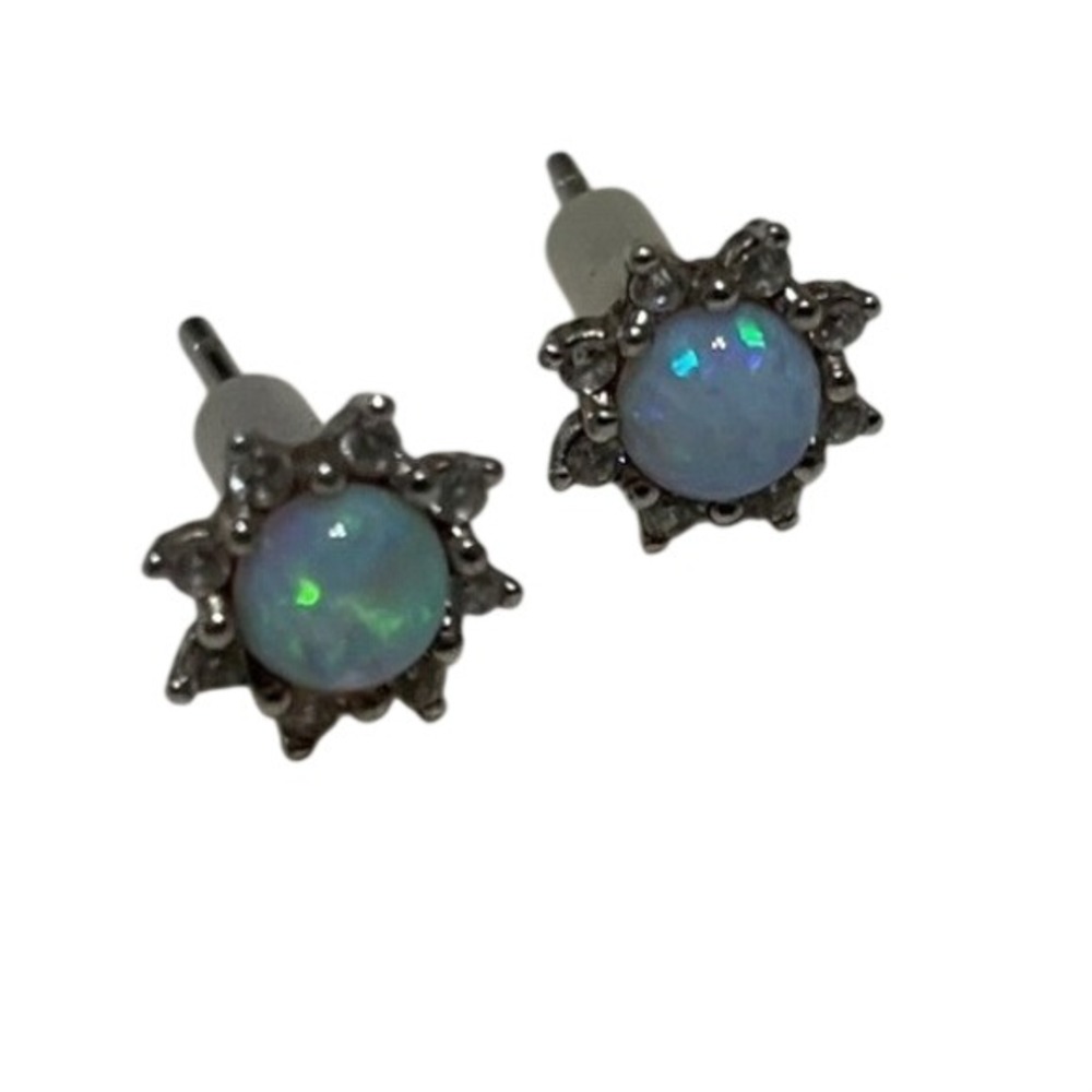 Unbranded Opal Stud Earrings Women OS White Excellent Halo Sunburst CZ Silver - Picture 2 of 5
